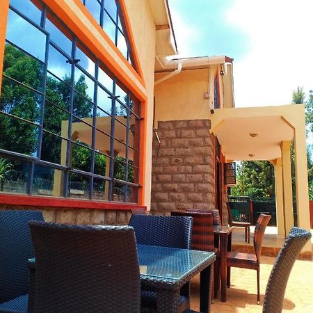 The Peak Meadows Hotel Nyeri Kültér fotó