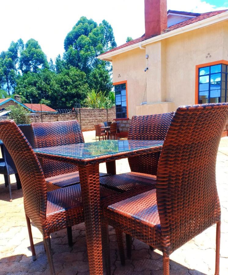 The Peak Meadows Hotel Nyeri Kültér fotó